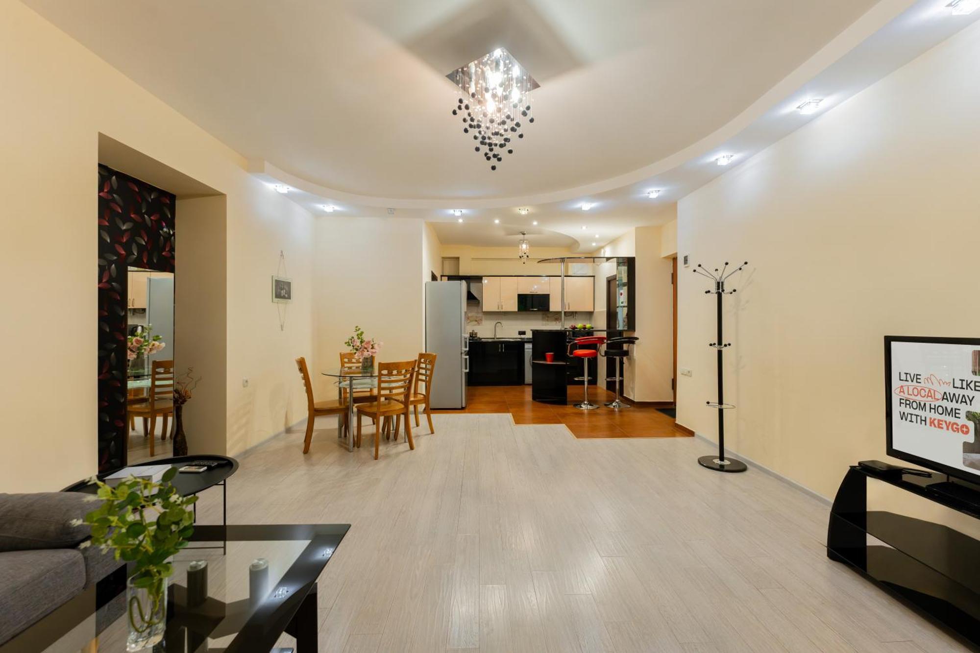 1Br Apt Near Opera Self-Enter By Keygo 25 Jerevan Eksteriør billede